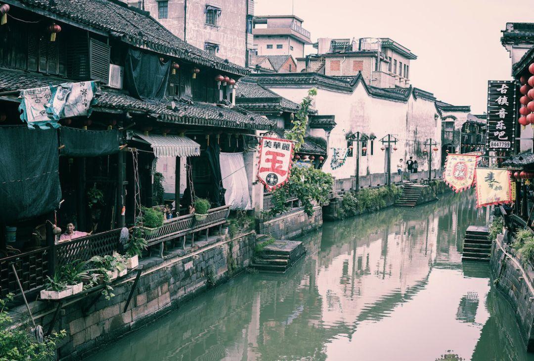 是不是南北回归线之间，南北回归线上
